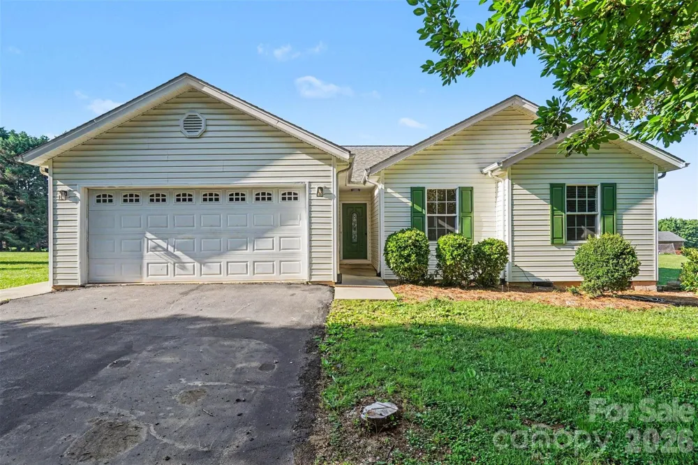 105 3rd Avenue NW Hildebran, NC 28637