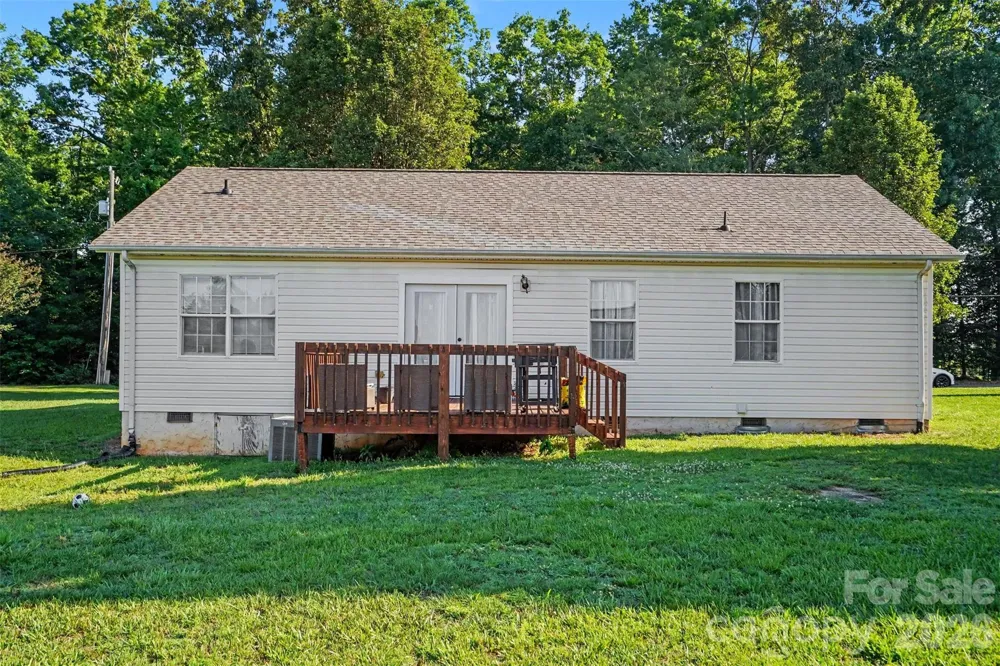 105 3rd Avenue NW Hildebran, NC 28637