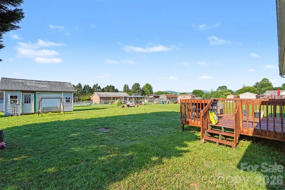 105 3rd Avenue NW Hildebran, NC 28637