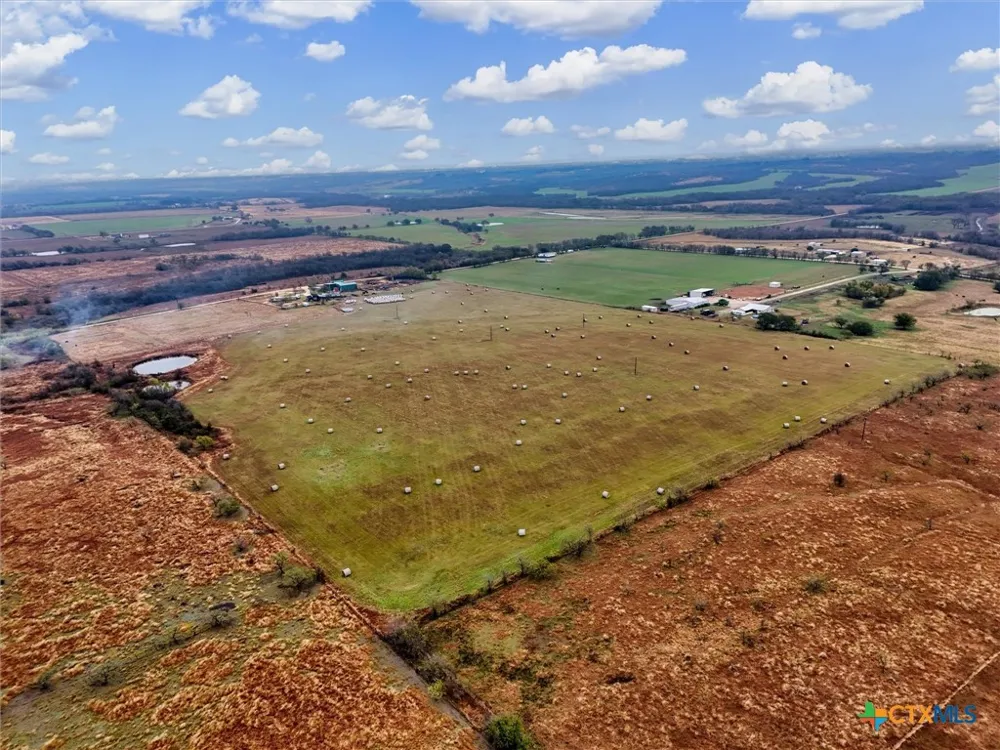 689 County Road 464 Eddy, TX 76524