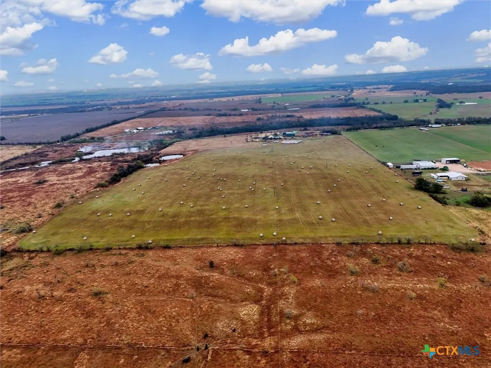 689 County Road 464 Eddy, TX 76524