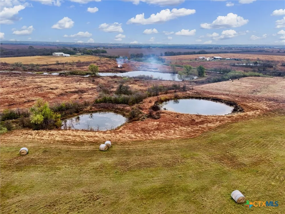 689 County Road 464 Eddy, TX 76524