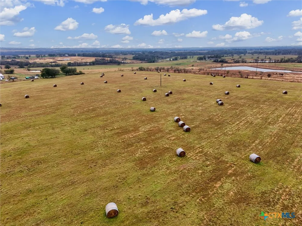 689 County Road 464 Eddy, TX 76524