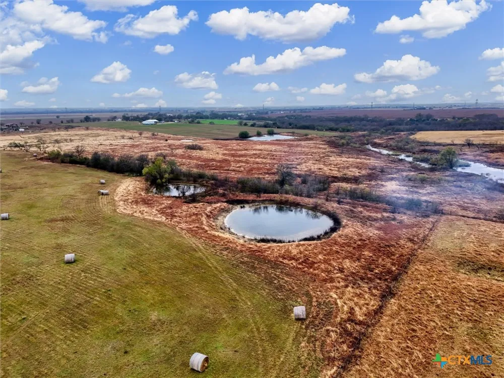 689 County Road 464 Eddy, TX 76524