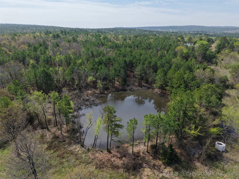 2 NW 196th Road Wilburton, OK 74578