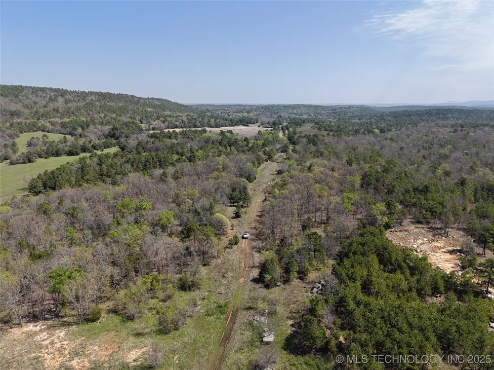 2 NW 196th Road Wilburton, OK 74578