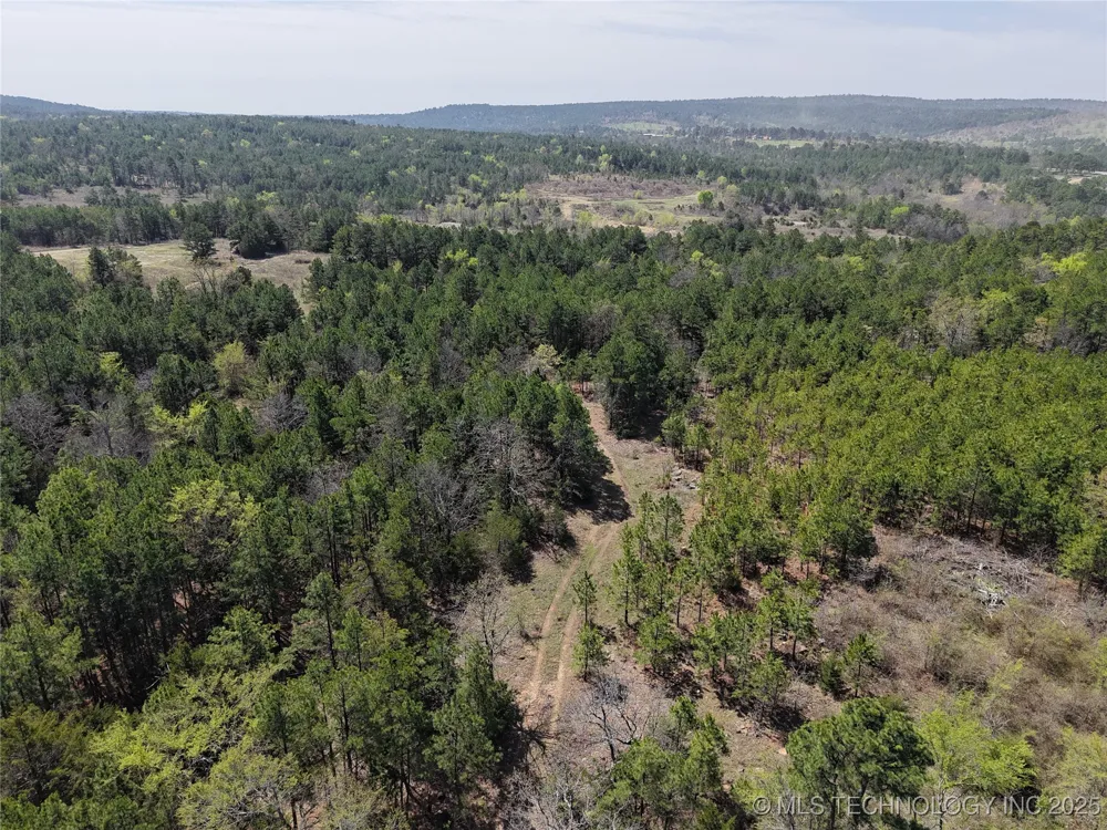 2 NW 196th Road Wilburton, OK 74578