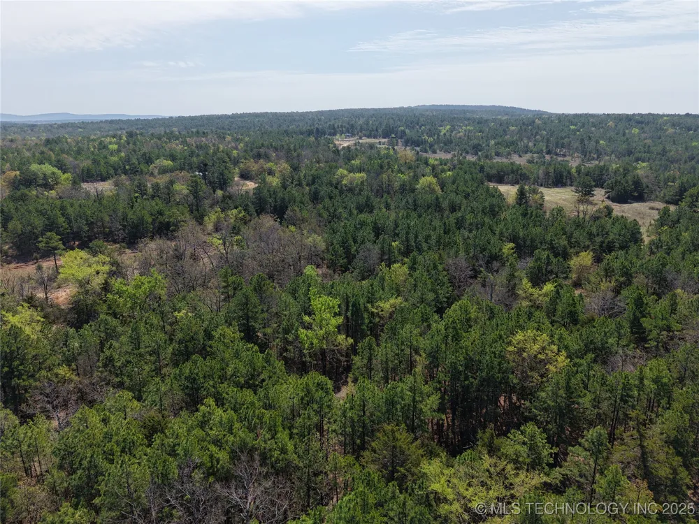 2 NW 196th Road Wilburton, OK 74578
