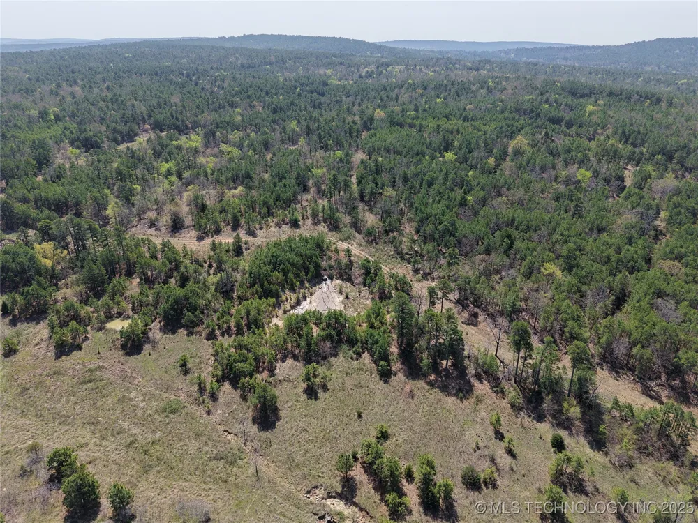 2 NW 196th Road Wilburton, OK 74578