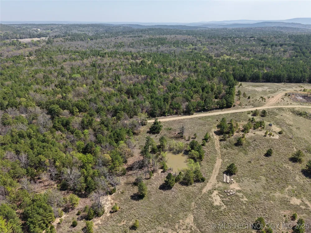 2 NW 196th Road Wilburton, OK 74578