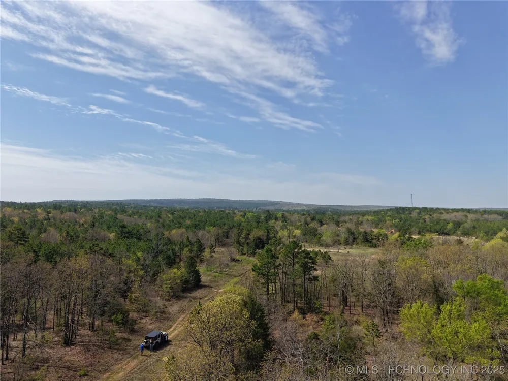 2 NW 196th Road Wilburton, OK 74578