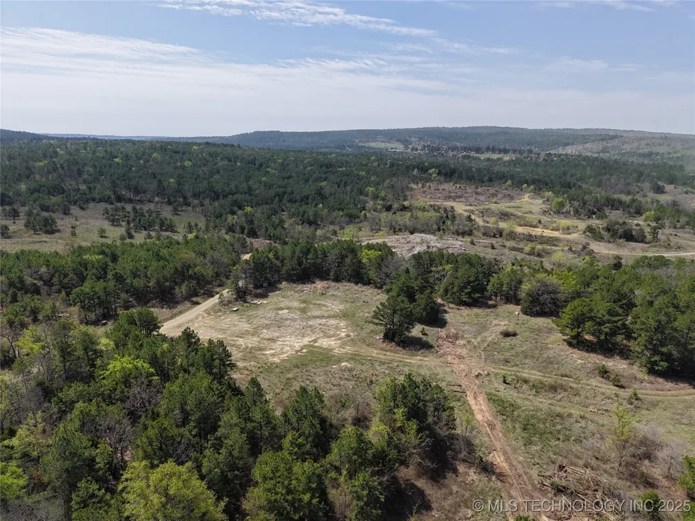 2 NW 196th Road Wilburton, OK 74578