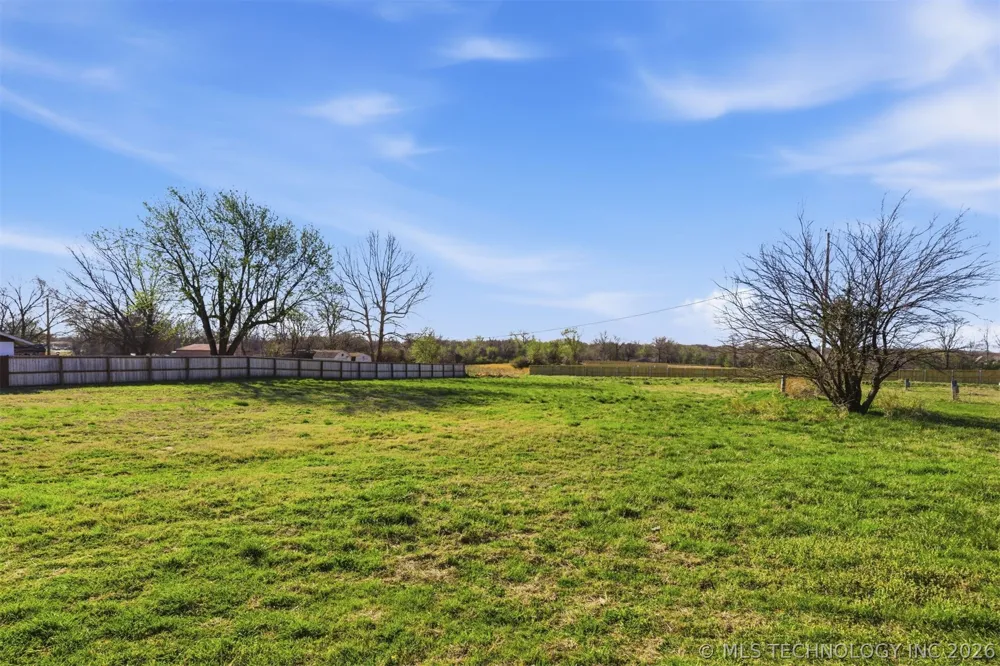 2301 W Broadway Street Collinsville, OK 74021