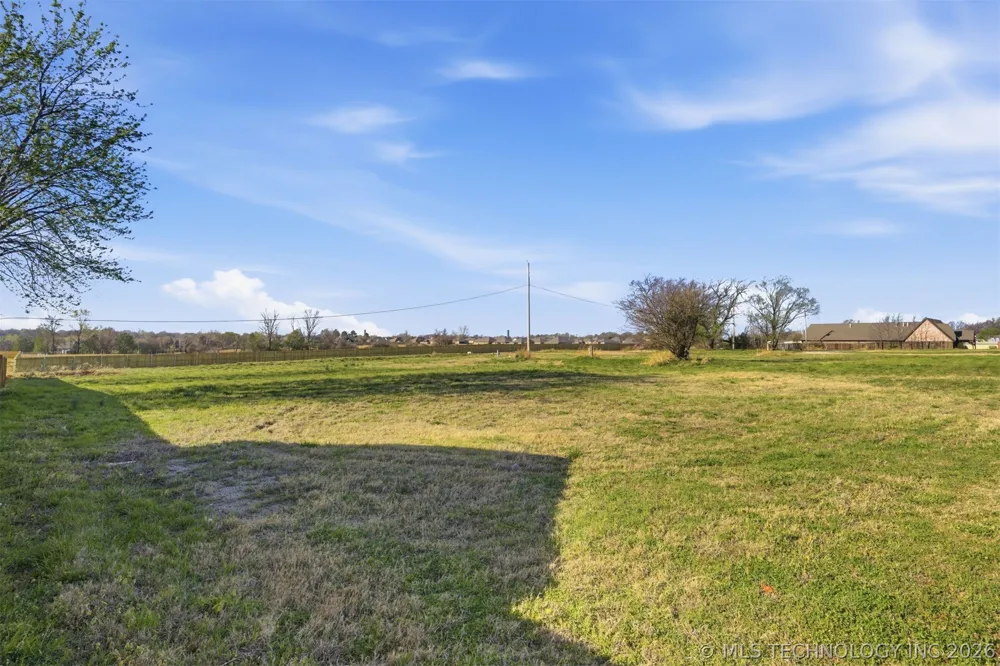 Broadway Street Collinsville, OK 74021