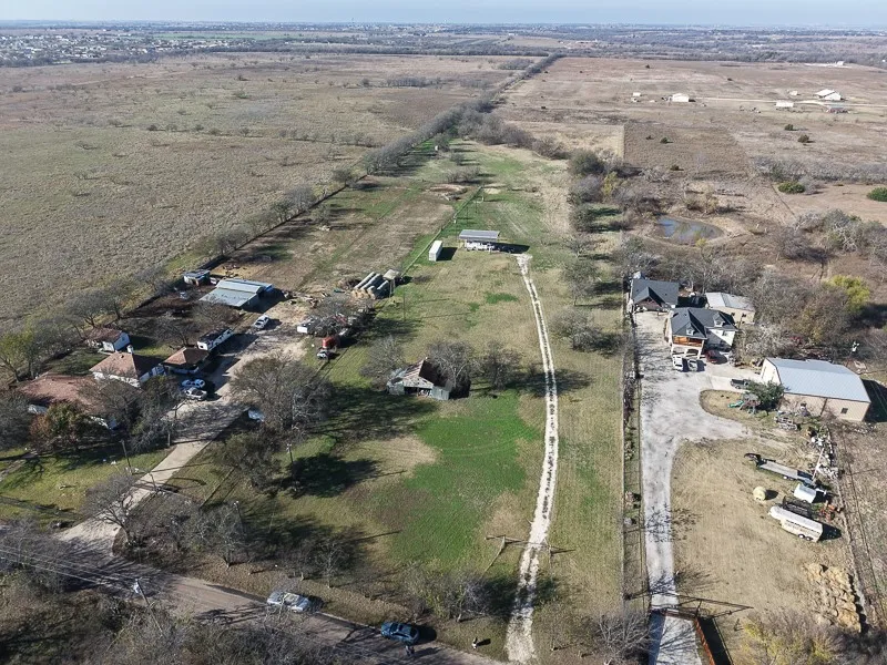 8421 County Road 1014 Joshua, TX 76058