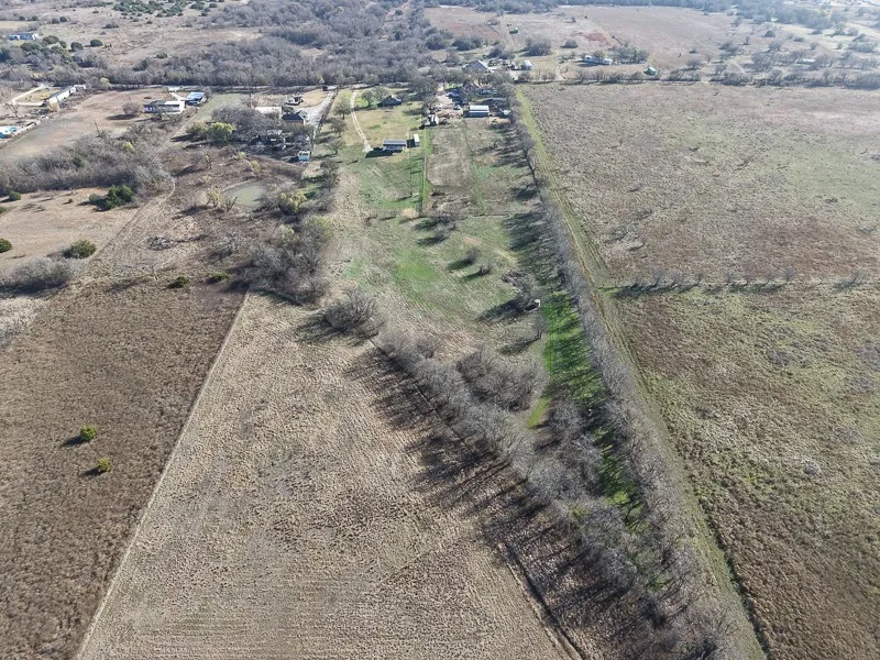 8421 County Road 1014 Joshua, TX 76058