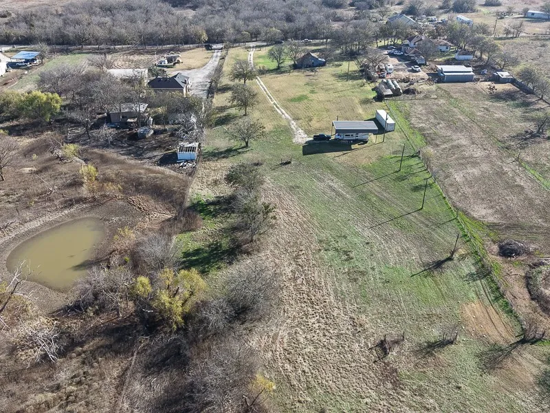 8421 County Road 1014 Joshua, TX 76058
