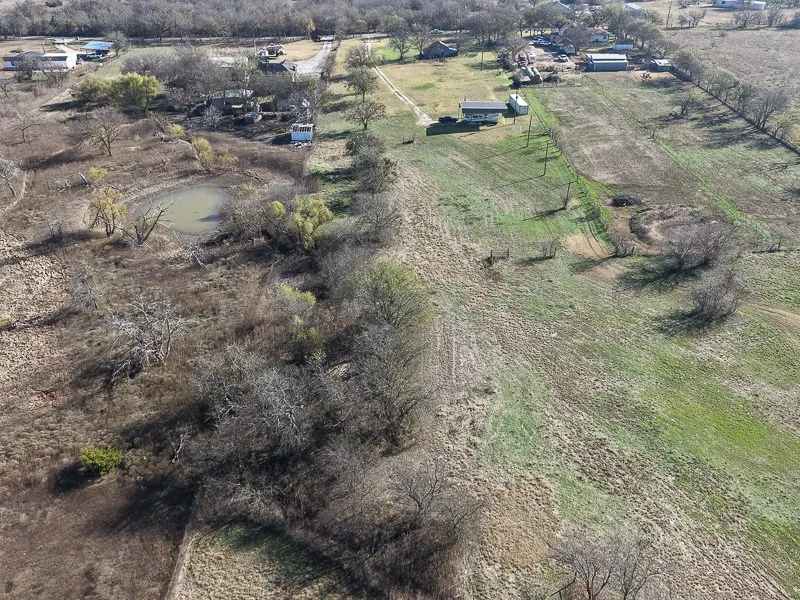 8421 County Road 1014 Joshua, TX 76058