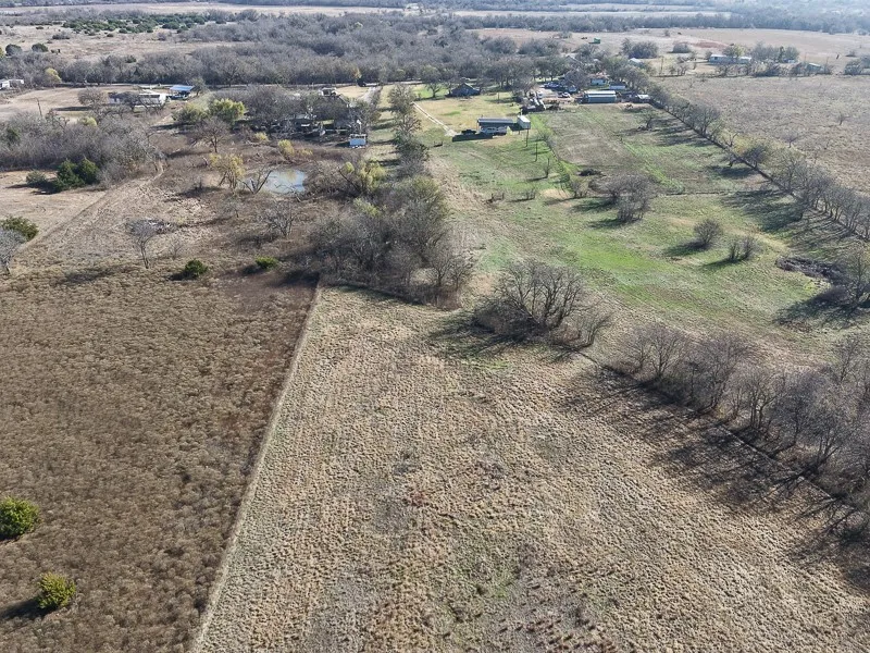 8421 County Road 1014 Joshua, TX 76058
