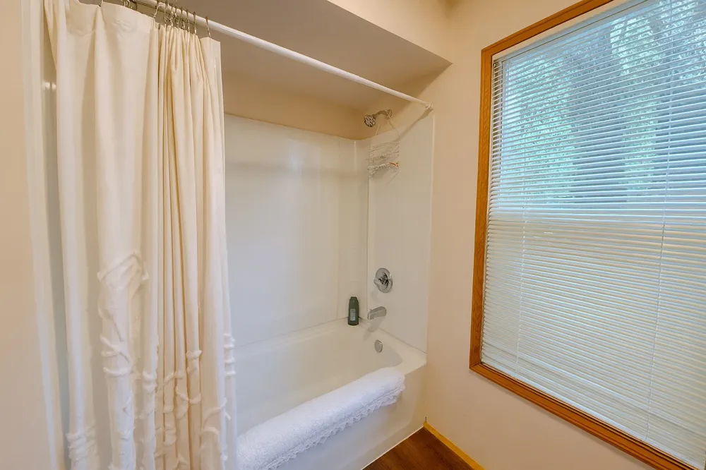 314 Cockerell Street Eustace, TX 75124
