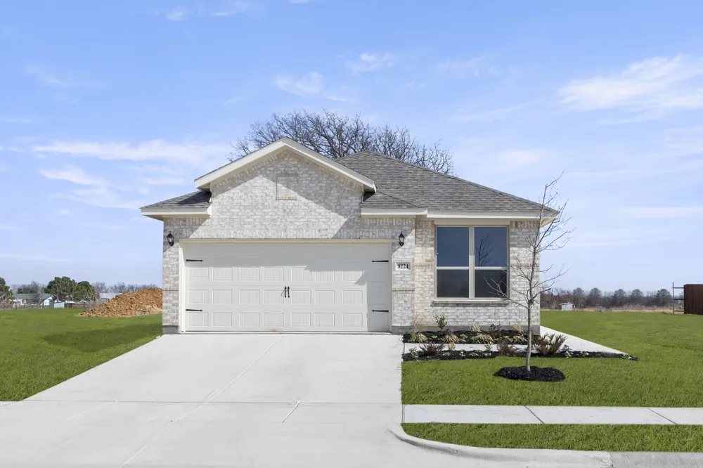 8224 Kingfisher Road Aubrey, TX 76227