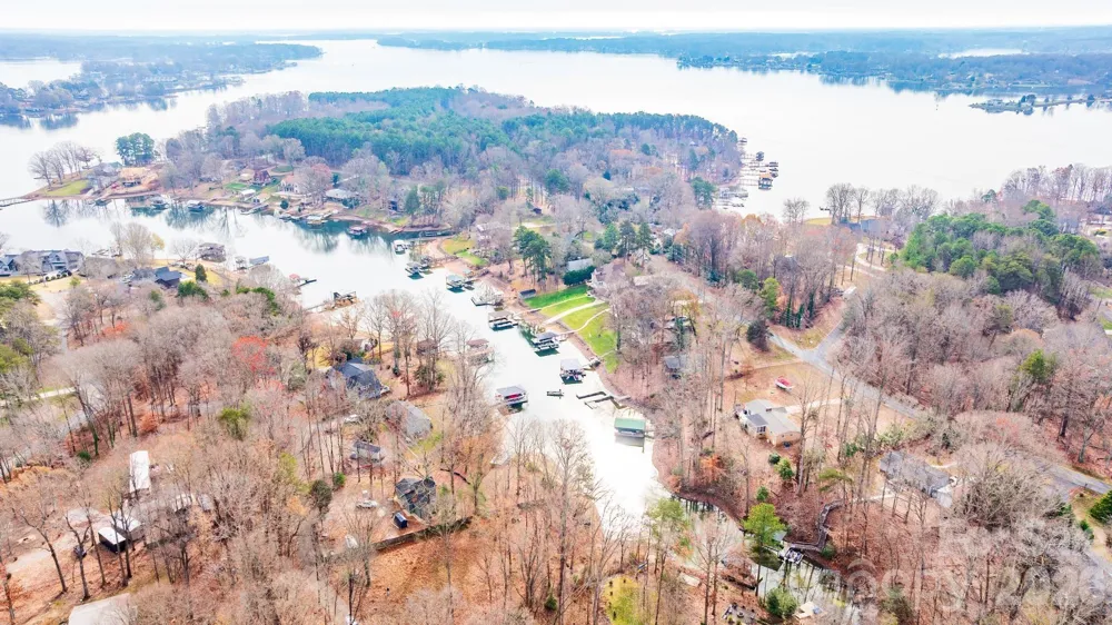 8237 Lymnos Lane Sherrills Ford, NC 28673