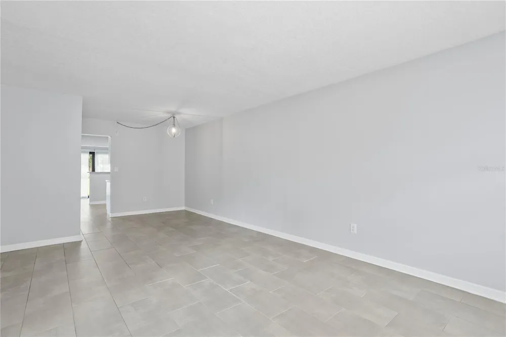4920 LOCUST STREET NE #115 St Petersburg, FL 33703