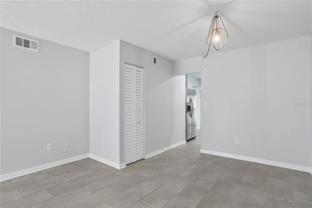 4920 LOCUST STREET NE #115 St Petersburg, FL 33703