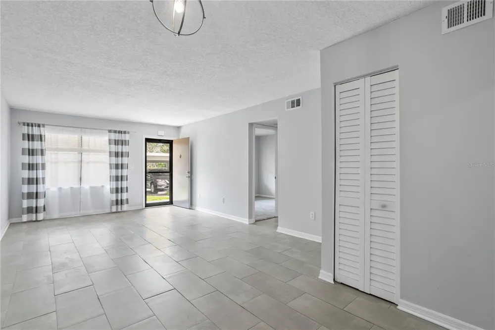 4920 LOCUST STREET NE #115 St Petersburg, FL 33703