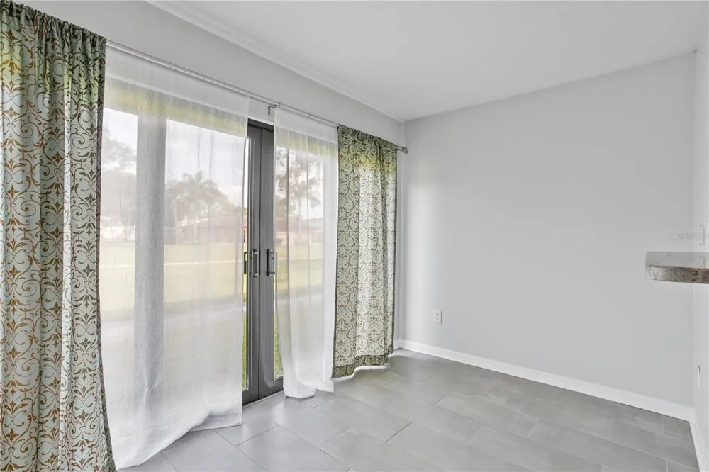 4920 LOCUST STREET NE #115 St Petersburg, FL 33703
