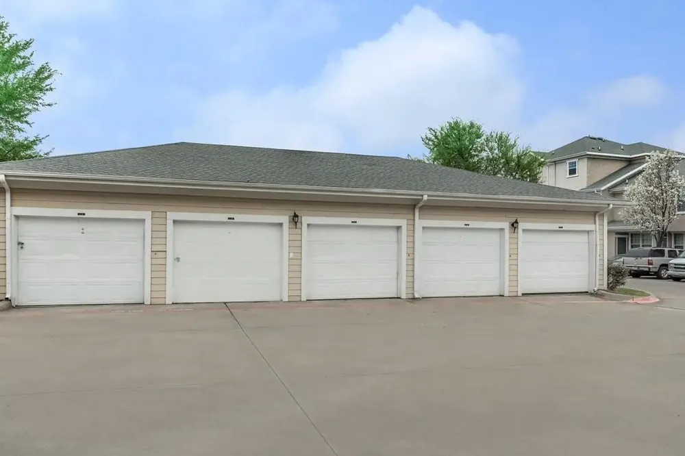 4101 Delafield Ln Dallas, TX 75227