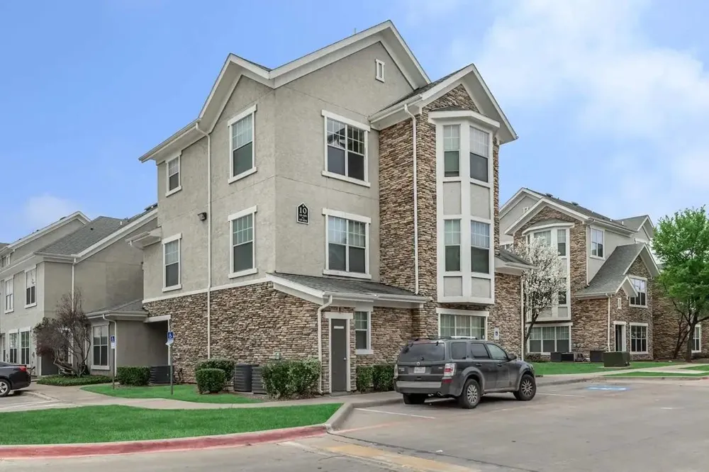 4101 Delafield Ln Dallas, TX 75227