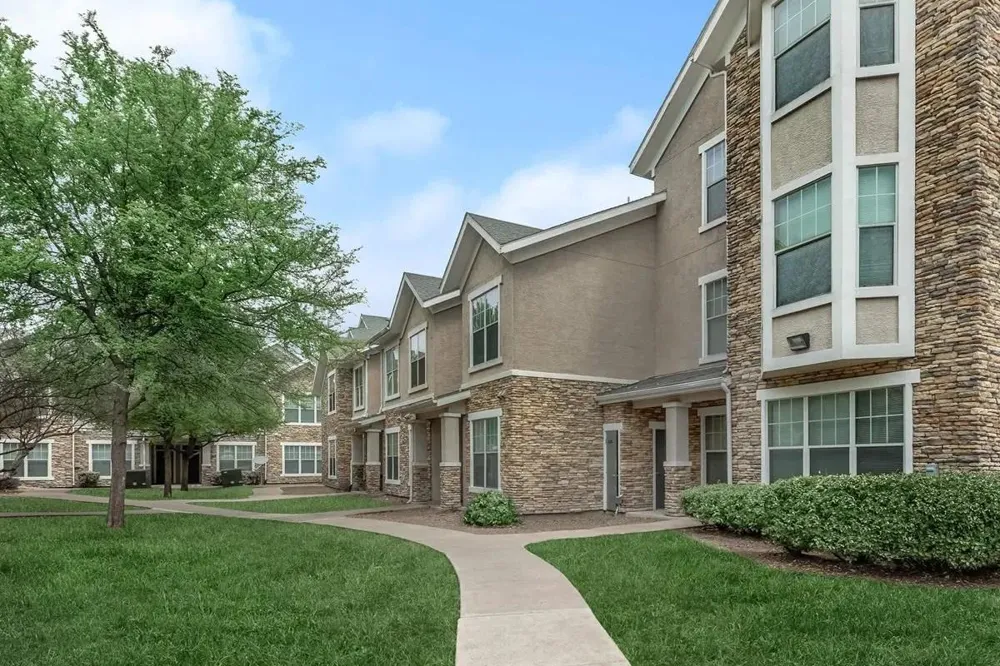4101 Delafield Ln Dallas, TX 75227