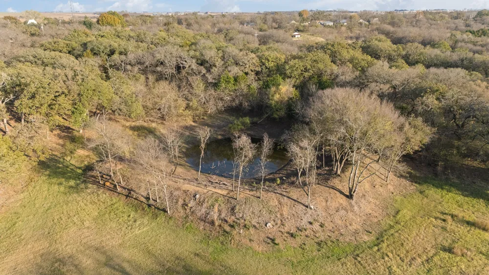 223 W Gaithings Covington, TX 76636
