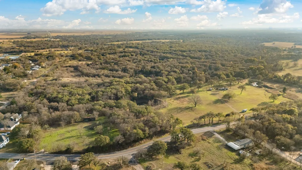 223 W Gaithings Covington, TX 76636