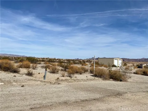 lot 1 on Desert View
