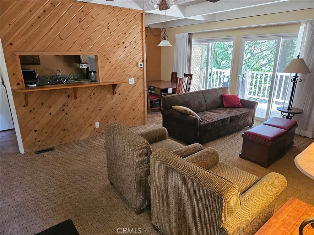 310 Canyon Crest Lake Arrowhead, CA 92352