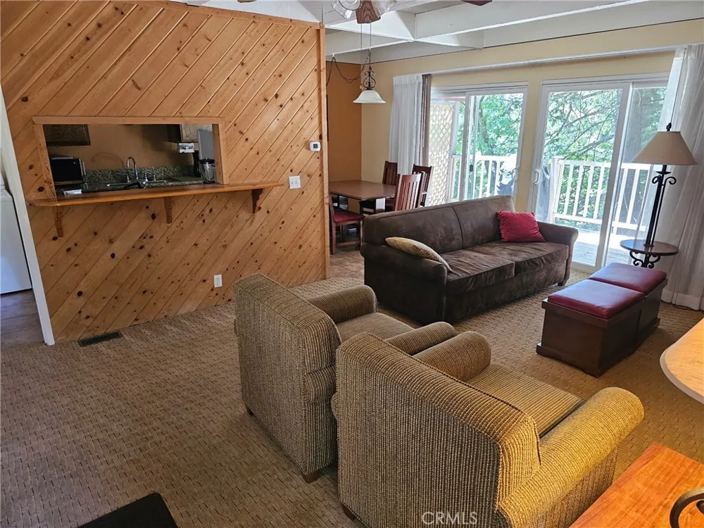 312 Canyon Crest Lake Arrowhead, CA 92352