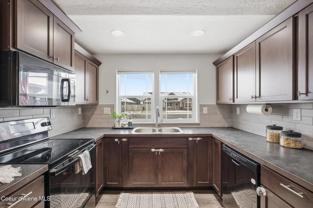 4467 Connery Loop Post Falls, ID 83854
