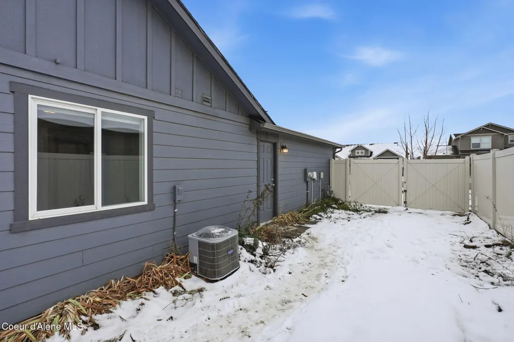 4467 Connery Loop Post Falls, ID 83854