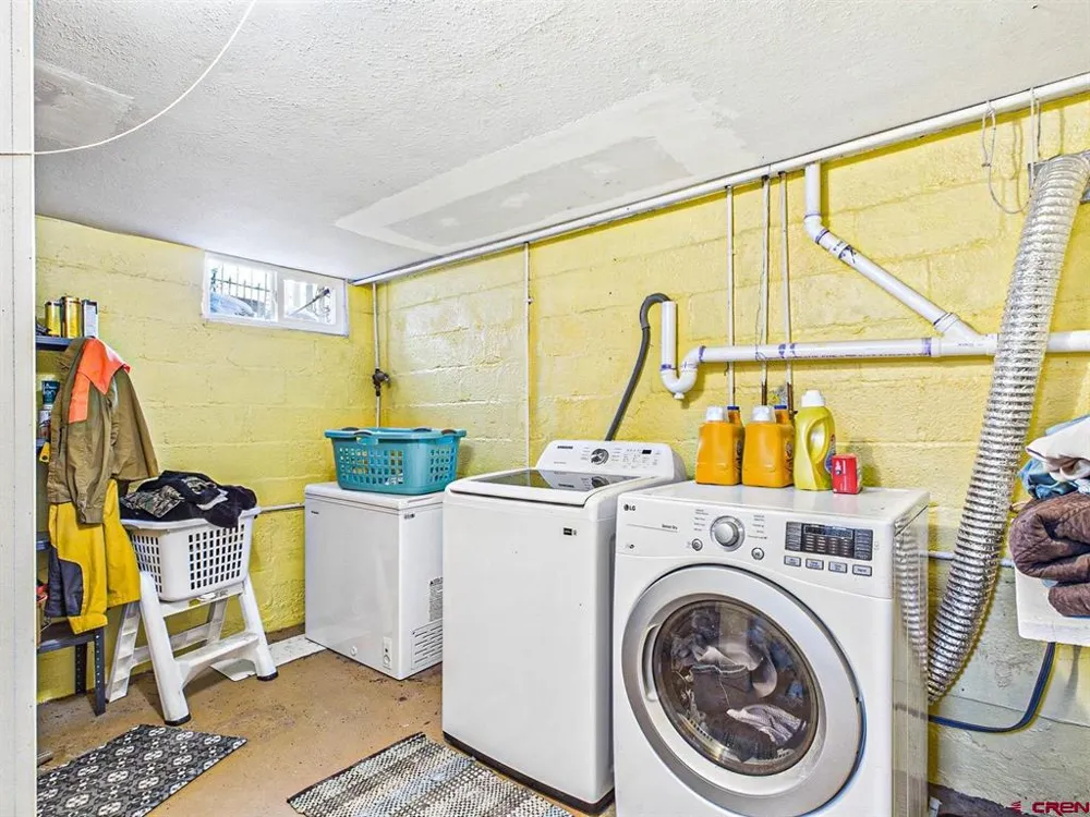 794 NE Indian Camp Avenue Cedaredge, CO 81413