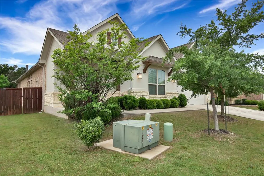 103 County Road 180 #19 Cedar Park, TX 78641