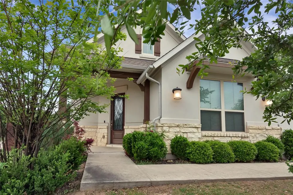 103 County Road 180 #19 Cedar Park, TX 78641