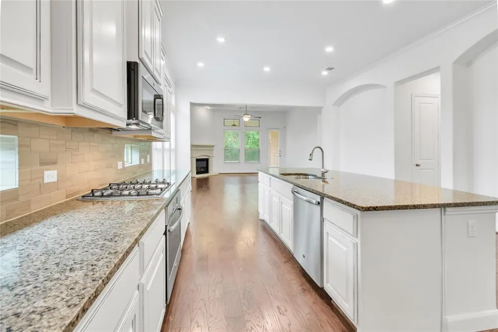 103 County Road 180 #19 Cedar Park, TX 78641