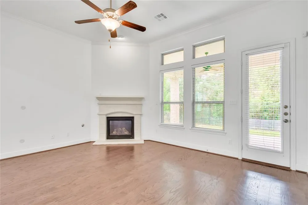103 County Road 180 #19 Cedar Park, TX 78641