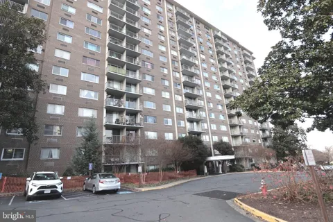 2059 HUNTINGTON AVENUE #612