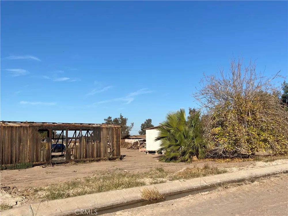 1896 E Underwood Holtville, CA 92250