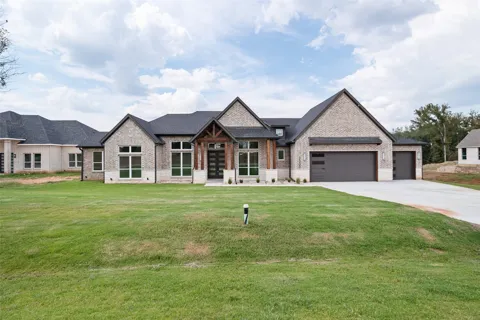 2300 Candlestick Drive