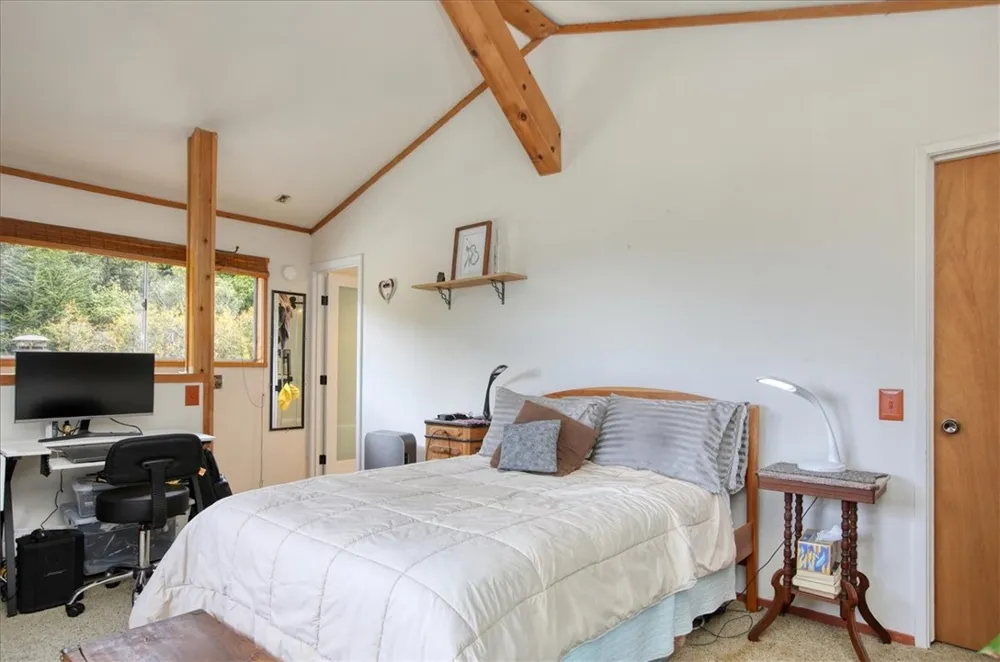 910 Sheffield Street Cambria, CA 93428