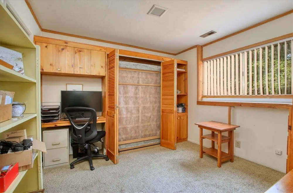 910 Sheffield Street Cambria, CA 93428